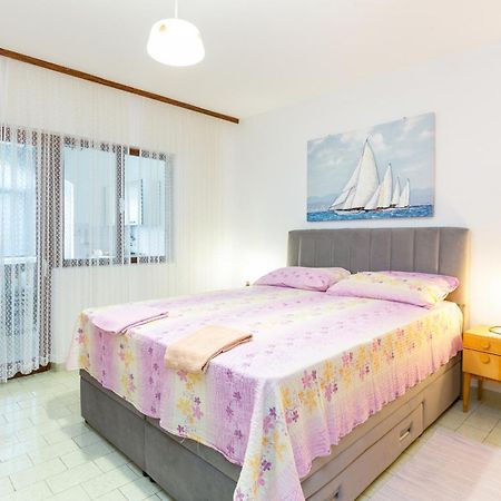 Apartments By The Sea Okrug Gornji, Ciovo - 1069 Trogir Eksteriør billede