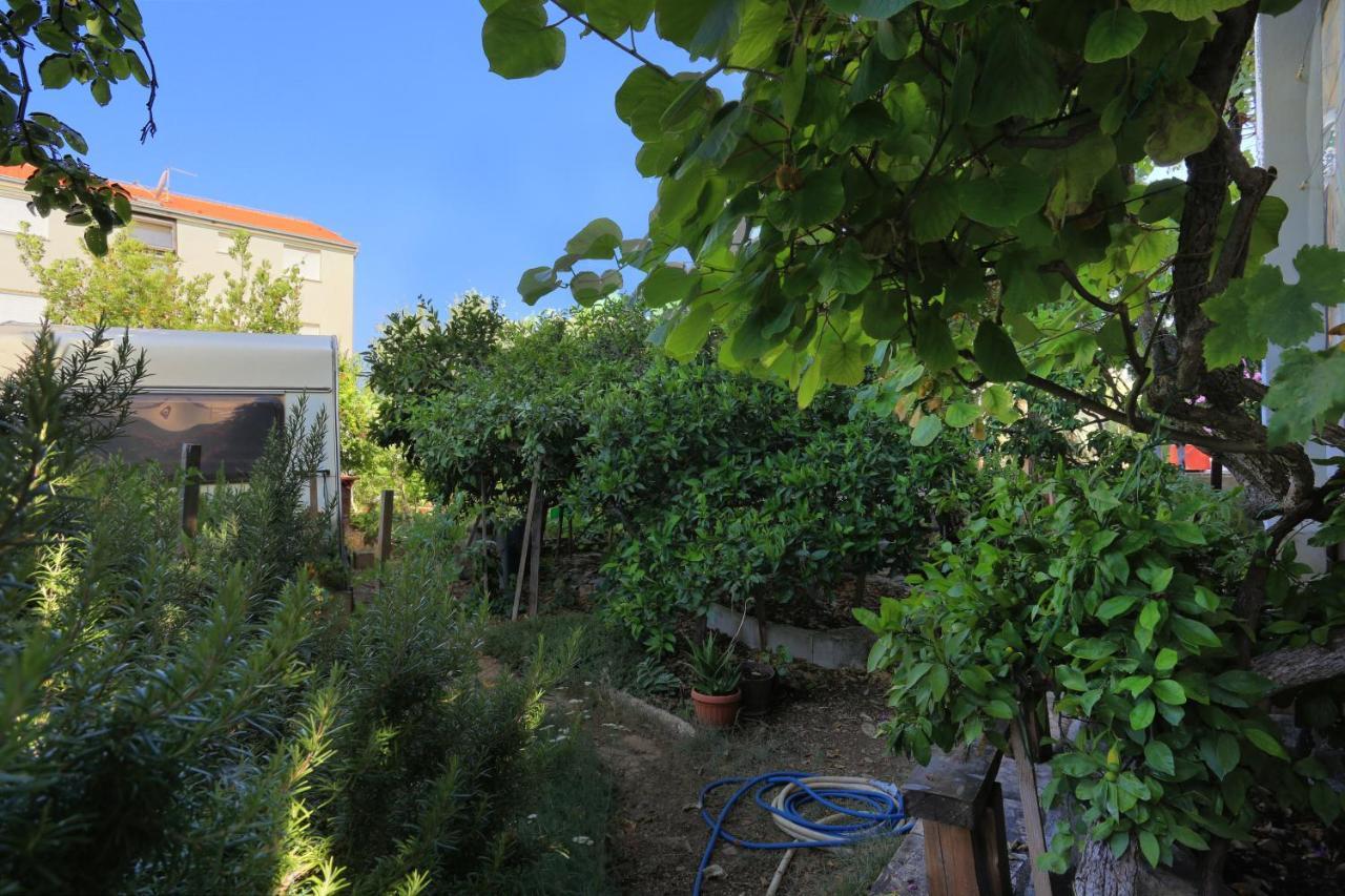 Apartments By The Sea Okrug Gornji, Ciovo - 1069 Trogir Eksteriør billede