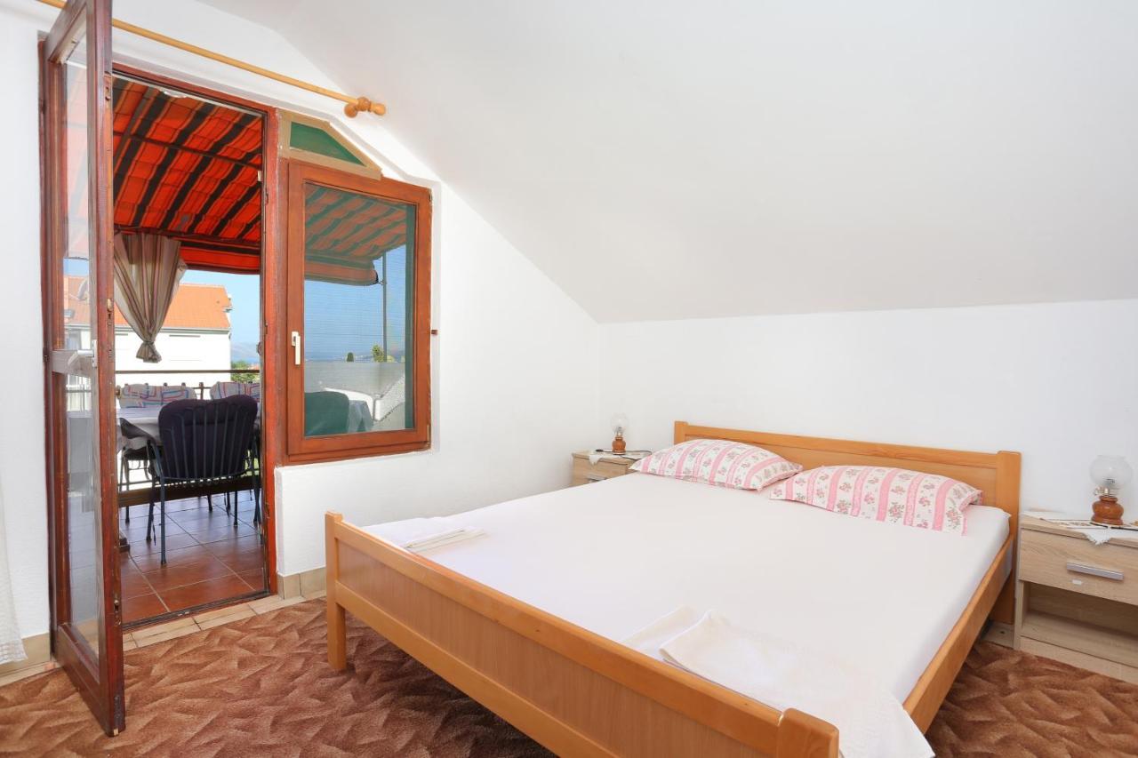 Apartments By The Sea Okrug Gornji, Ciovo - 1069 Trogir Eksteriør billede