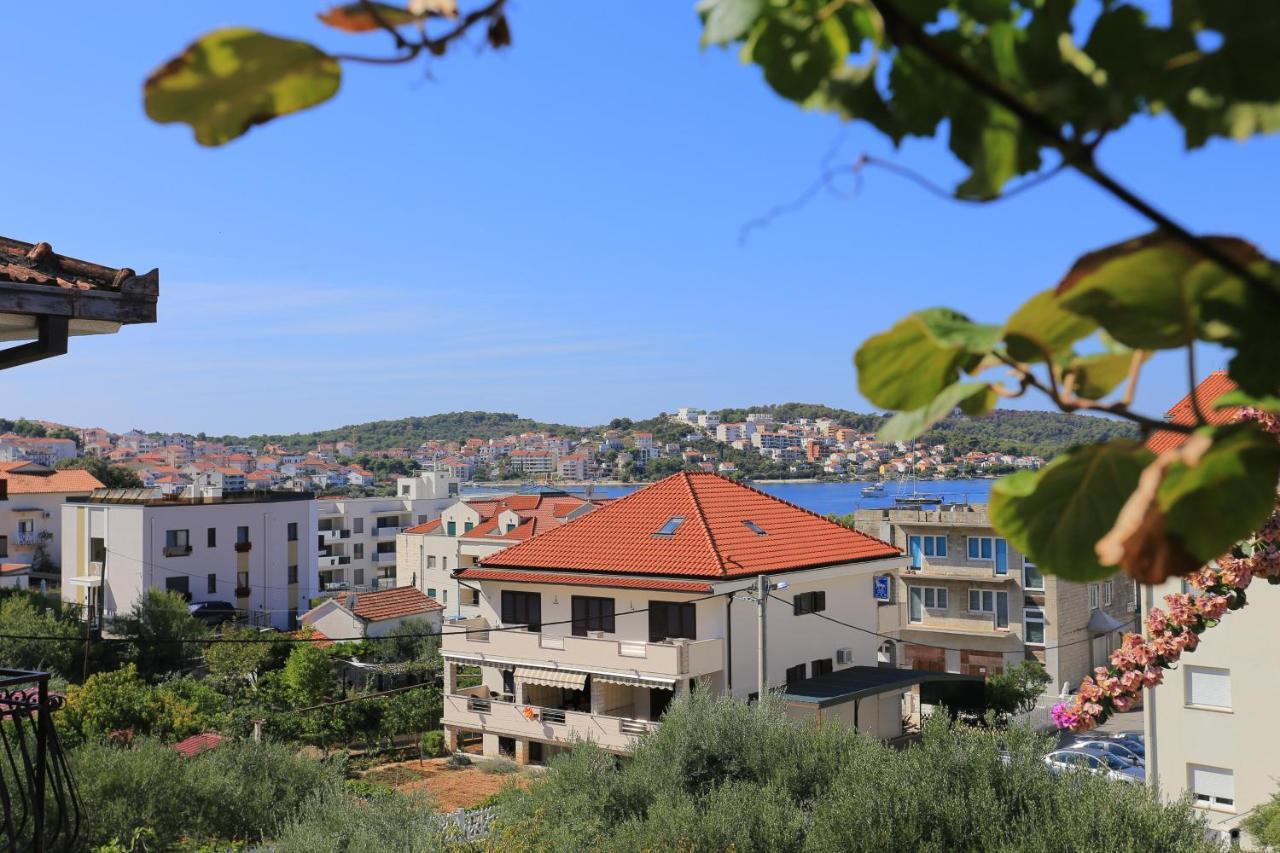 Apartments By The Sea Okrug Gornji, Ciovo - 1069 Trogir Eksteriør billede